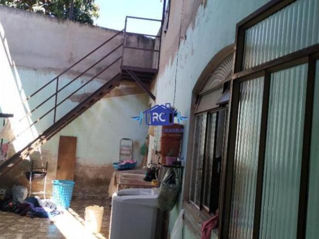 Ótima casa no Bairro Sion em Conselheiro Lafaiete