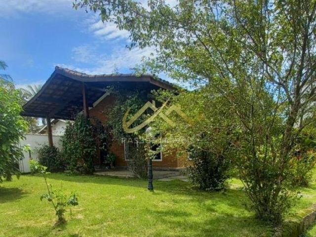 ÓTIMA CASA NO ITAGUÁ A 100MTS DA ORLA, PERTO DE RESTAURANTES, COMÉRCIOS E PRAIAS