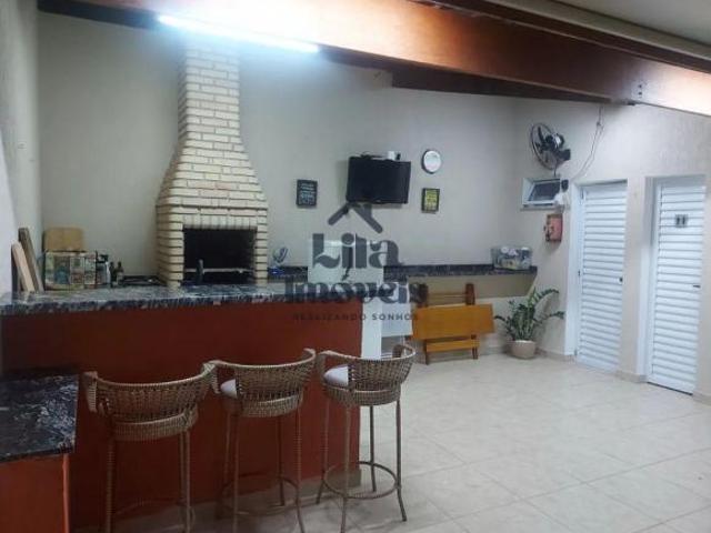 Otima casa a venda