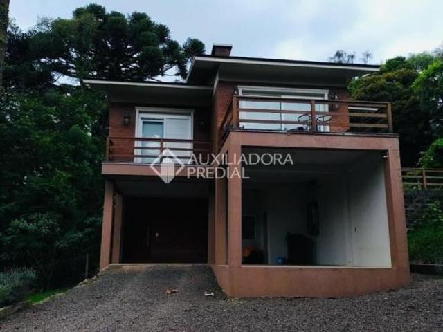 Ótima casa bem próxima ao Lago São Bernardo