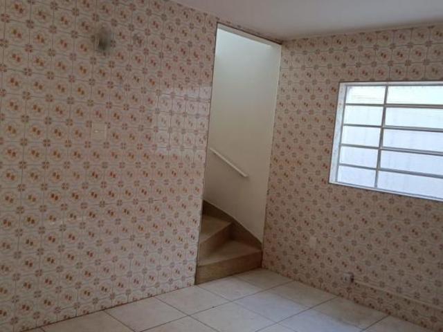 Ótima casa com 2 quartos na Vila Viotto
