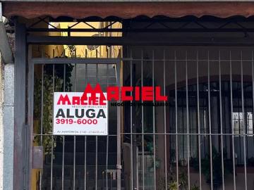 Ótima Casa de 2 Dormitórios na Vila Nair