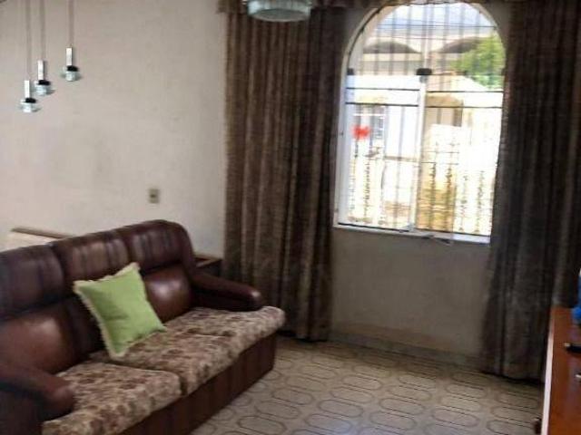 Ótima casa térrea