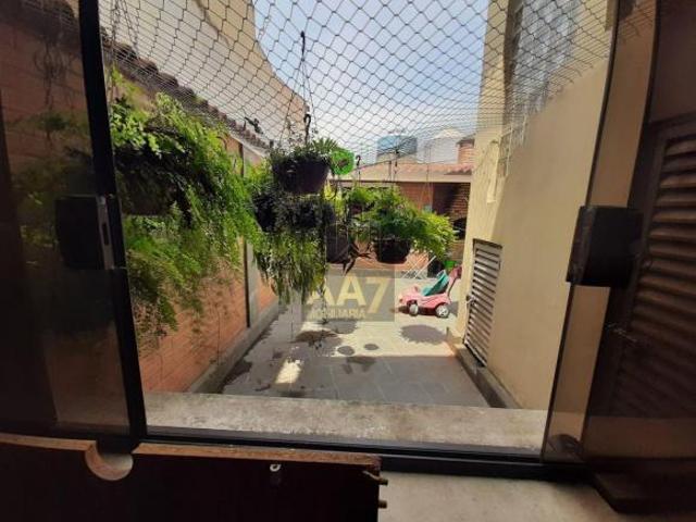 ÓTIMA CASA TÉRREA ASSOBRADADA