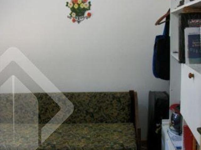ÓTIMA CASA TÉRREA C/ 3 DORMITÓRIOS NO BAIRRO MEDIANEIRA