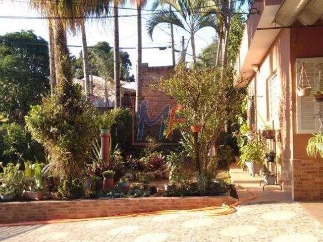 Ótima chácara com 600 m² de terreno e 225 m² de A.C 3 dorms sendo 1 suíte, 3 vagas no bairro C