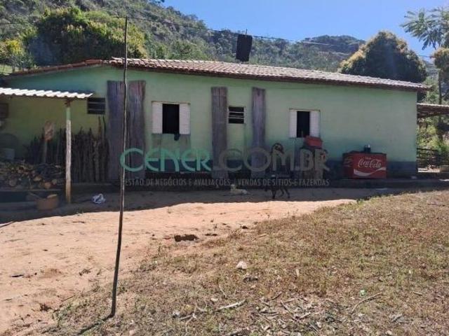 Ótima Fazendinha de 33,79 ha em Mariana, bem Localizada e Total Privacidade