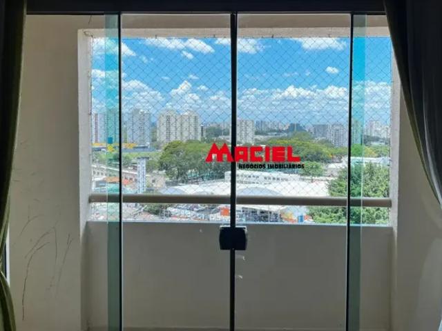 Otima localização com vista 360 livre ao lado dos super mercados
