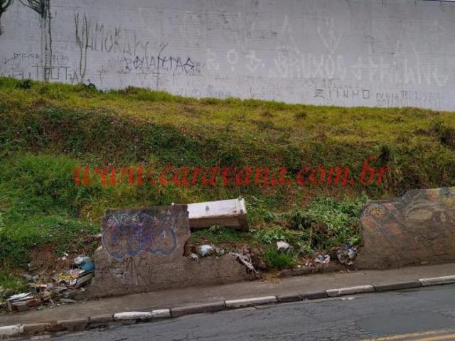 Ótima localização proximo ao Rodoanel e lago do Jardim Roberto