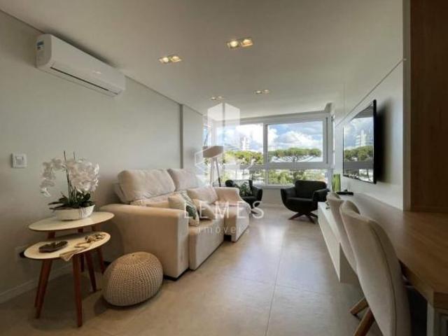 Ótima opção para quem busca um apartamento mobiliado e decorado, podendo morar