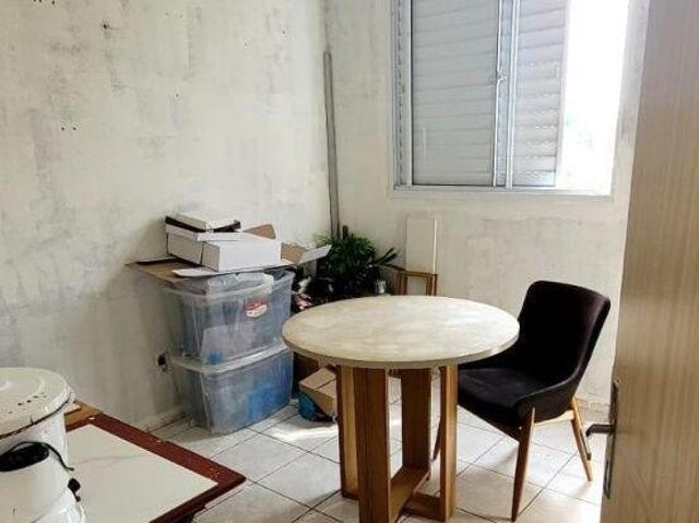 Ótima Oportunidade! Apartamento à com 2 Dormitórios e 1 Vaga de Garagem