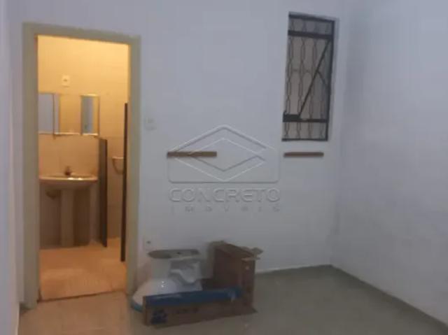 Ótima Oportunidade para investidor Casa para venda a 1 quadra da Av. Duque de Caxias