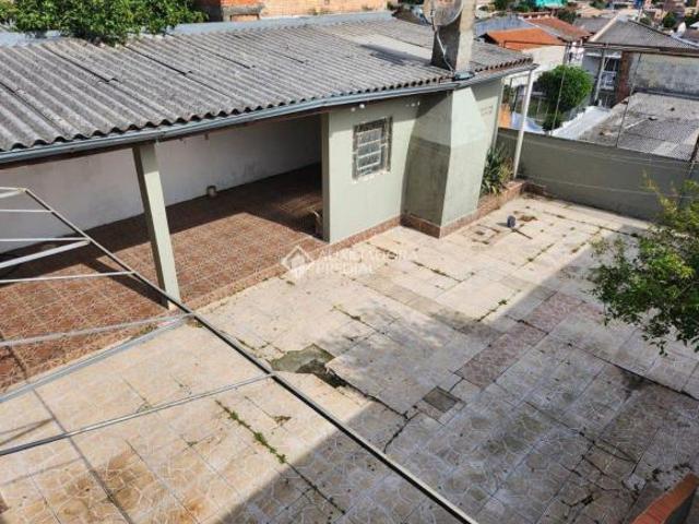 Ótima residência com 4 dormitórios no Bairro Partenon