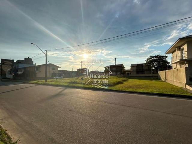ÓTIMO TERRENO NO BALNEÁRIO LEBLON!