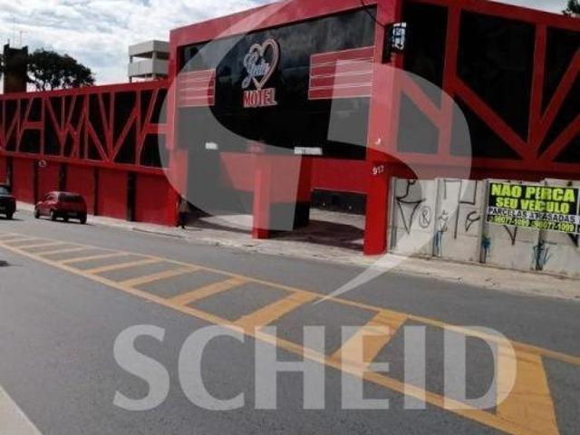 OTIMO TERRENO COMERCIAL COM GRANDE FLUXO DE PESSOAS E CONDUÇAO NA PORTA EM FRENTE AO RAGAZZO
