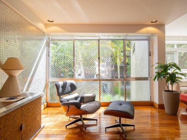 ÓTIMO APARTAMENTO 03 DORMITÓRIOS NO BAIRRO BOM FIM