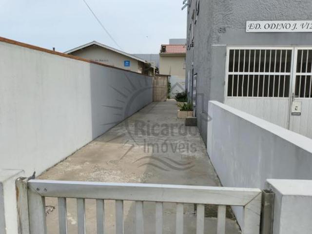 ÓTIMO APARTAMENTO TRÈS QUARTOS, SENDO UM SUÍTE EM