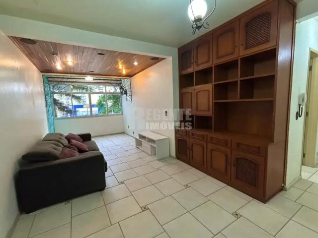 Ótimo apartamento de 3 domitórios para locação no bairro Trindade!