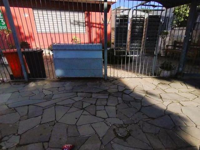 ÓTIMO APARTAMENTO JK NO BAIRRO PARTENON BEM ILUMINADO
