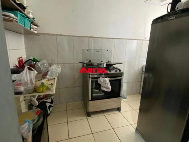 ÓTIMO APARTAMENTO NA ZONA LESTE, EM EXCELENTE LOCALIZAÇÃO