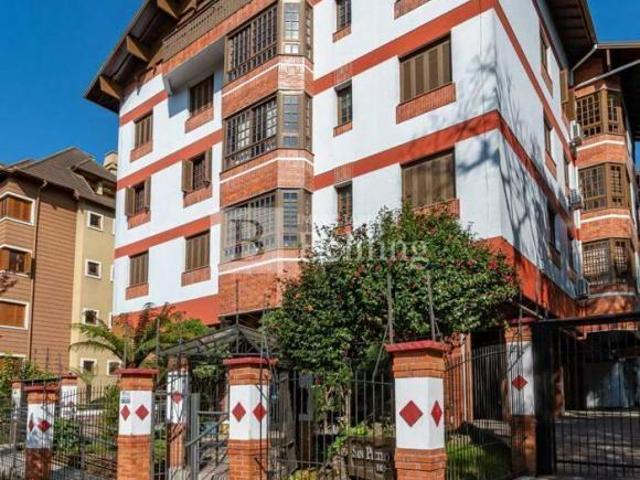 ÓTIMO APTO MOBILIADO NO CENTRO DE GRAMADO