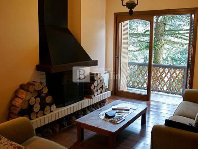 ÓTIMO APTO EM LOCALIZAÇÃO NOBRE DE GRAMADO