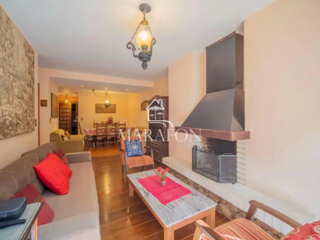Apartamento à venda em gramado com dois dormitórios!