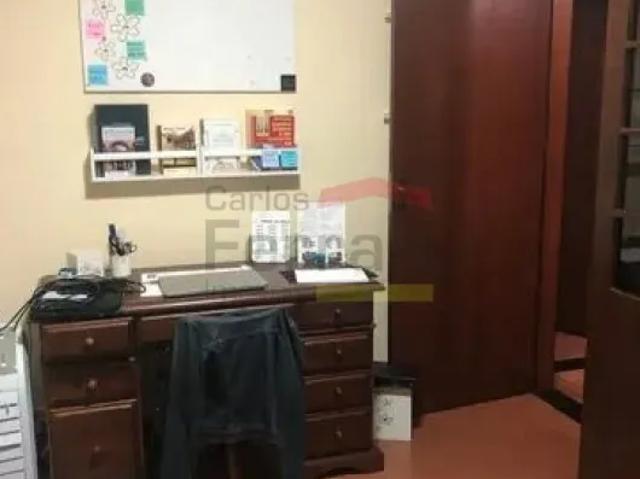 Ótimo sobrado á venda próximo a Braz Leme