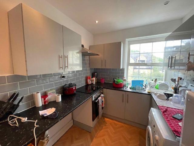 Otley Road, Leeds LS6 2 bed house to rent £1,170 pcm £270 pw
