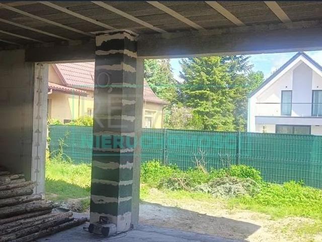 Dom wolnostojący 110 m2 stan surowy otwarty działka 533 m2
