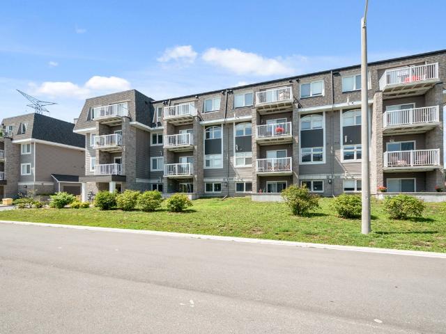 150 Whispering Winds Way 203 Ottawa, ON K1W 0L3