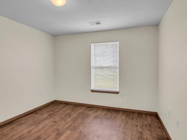 Ottawa Plains Apartments 2 Bedroom Apartment for Rent at 1141 W 17th St, Ottawa, KS 66067