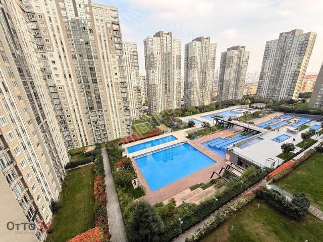 Otto34 'den İnnovia 2 B6 Blok Kiralık 1+1 Eşyalı Havuz Cephe