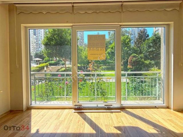 Otto34 Ten Innovia 1 De 143m² Giyinme Odalı Bahçe Katı Geniş 2+1