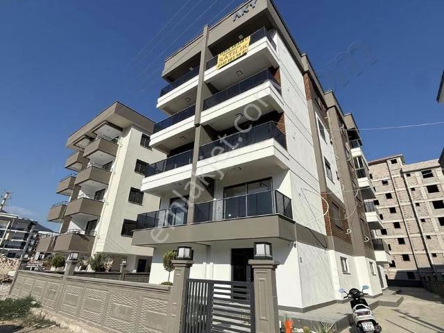 Oturuma Hazır İskanlı Lüks 1+1 Daire