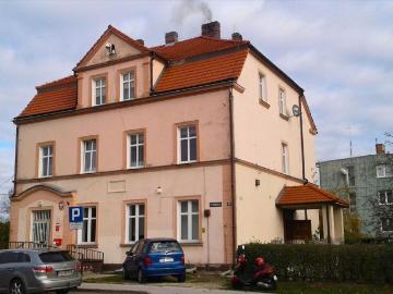 Przestronne 2 pokojowe mieszkanie w centrum Otynia