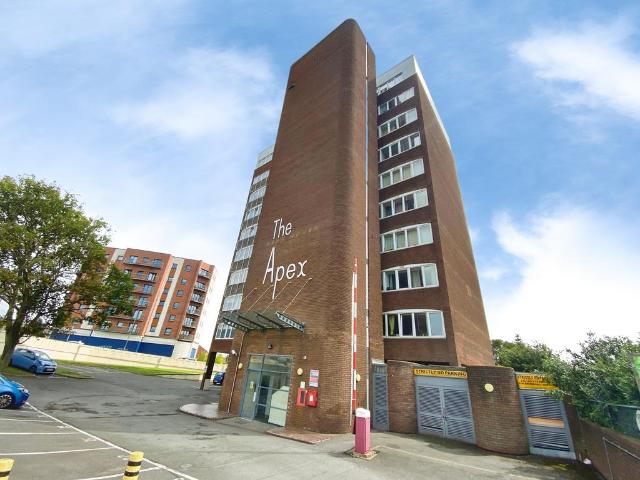 Oundle Road, Peterborough, PE2 2 bed apartment to rent £1,025 pcm £237 pw