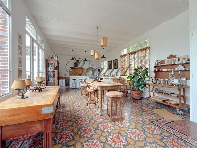 Ouest Paris, Normandie, L'Aigle Manoir 362 m², 9 chambres. 428m² Rugles