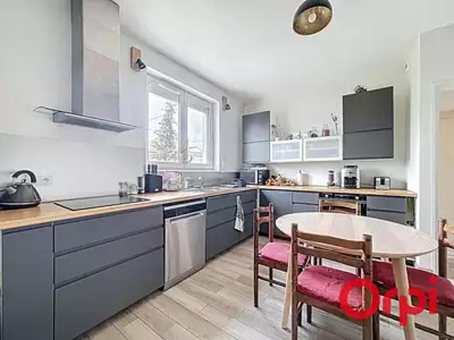Pierre Bénite 69310 Achat / Vente maison 7 pièces t7 jardin terrasse