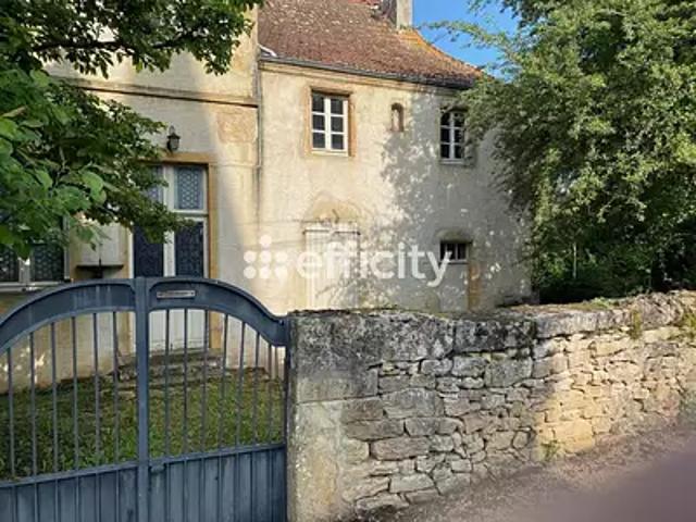 Ouroux sous le Bois Sainte Marie 71800 Achat / Vente maison 6 pièces t6 cave
