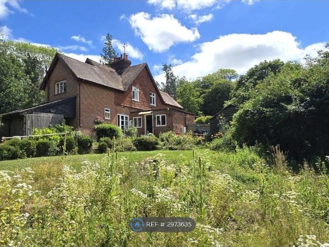 Outwood Common, Redhill RH1, 4 bed semi detached house to rent, £2,500 pcm | PrimeLocation