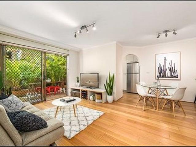 Outdoor bliss, enticing ground floor apartment
