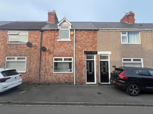 Outram Street, Houghton Le Spring, DH5 2 bed terraced house to rent £550 pcm £127 pw