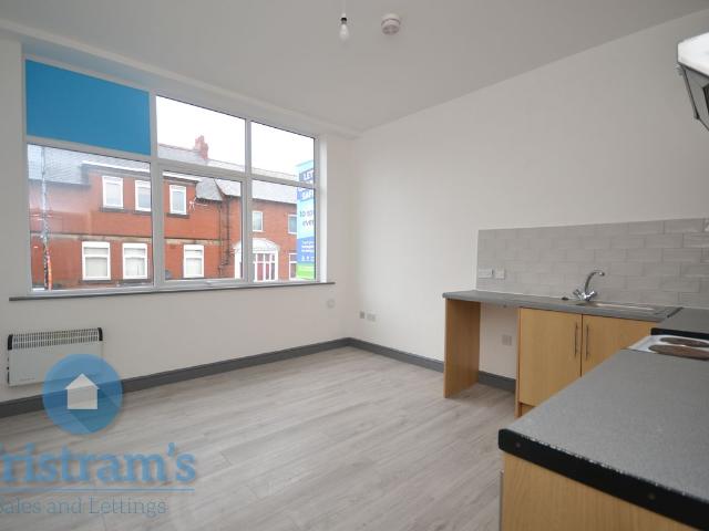 Outram Street, Sutton In Ashfield NG17, 1 bed flat to rent, £600 pcm | PrimeLocation