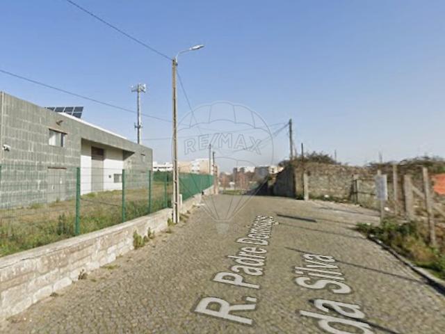 Outros Habitacional à venda em Pedrouços, Maia RE/MAX Portugal