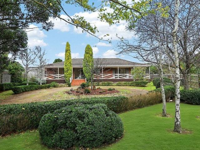 OUTSANDING FIRST HOME OR INVESTMENT ALL THE HARD WORK HAS BEEN DONE!