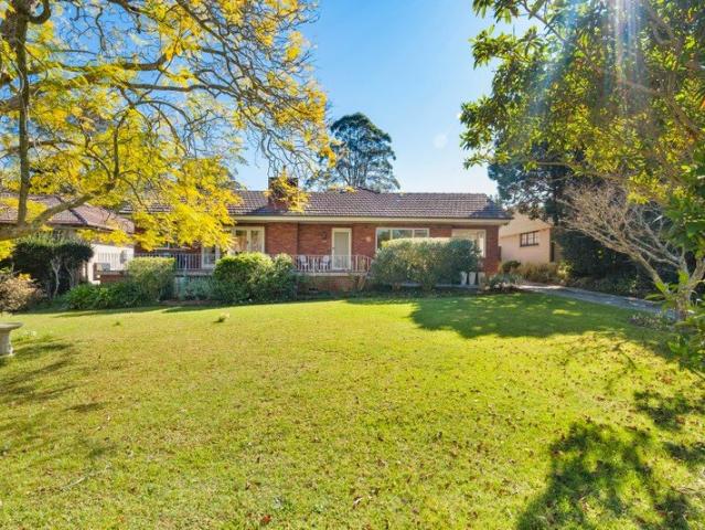 Outstanding 973.8sqm Landholding in a Tightly Held Setting