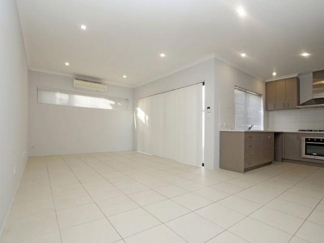 Outstanding 3 Bedroom Residence – Be Quick to Inspect!