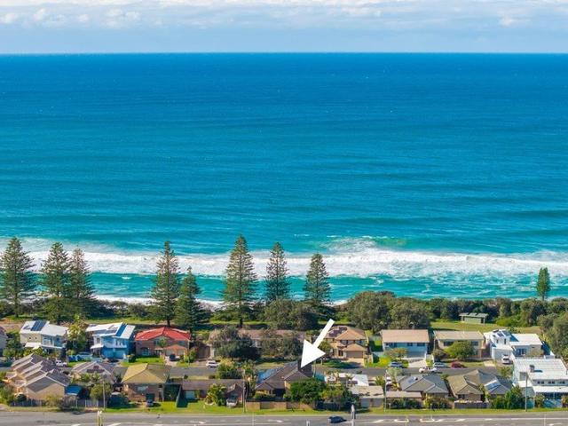 Outstanding Value Dual Living Flexibility Steps from Beach & Shops