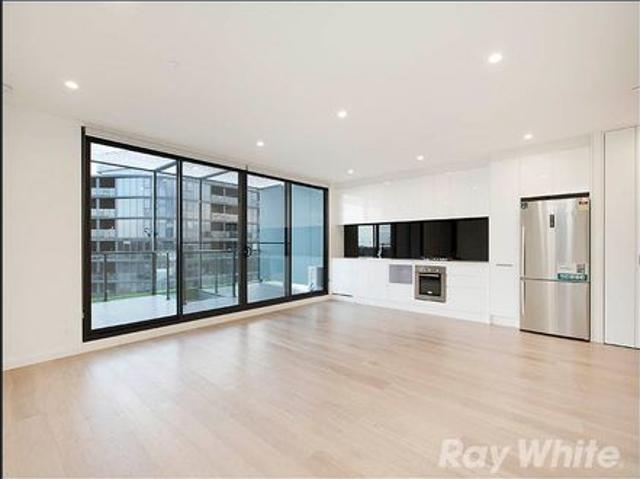 Outstanding Views with Spacious Balcony